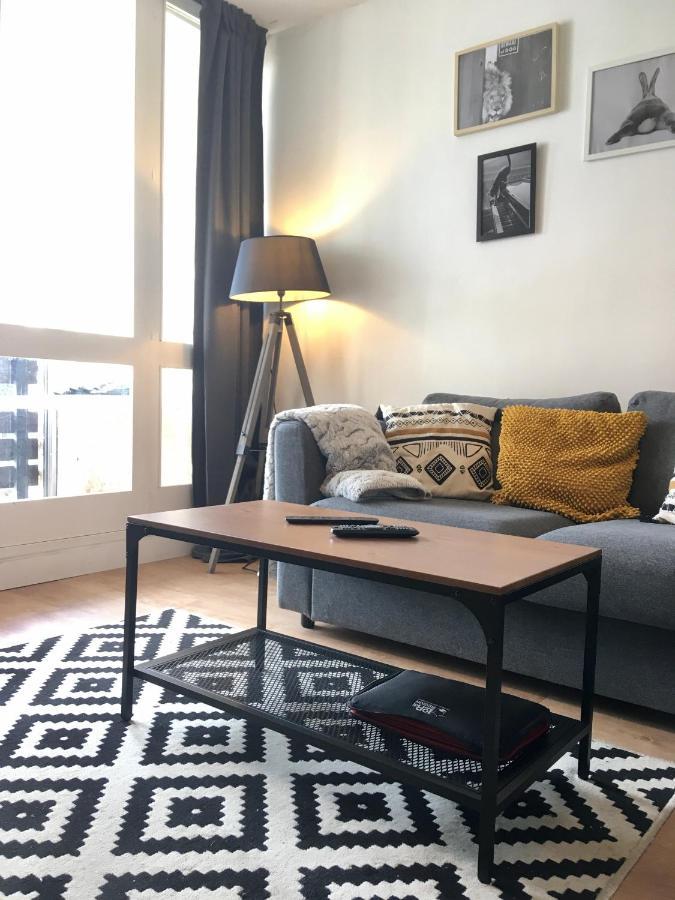 Airelles, Bel Appartement Cadre Naturel, Loggia Et Vue Montagne Font Romeu Exterior foto